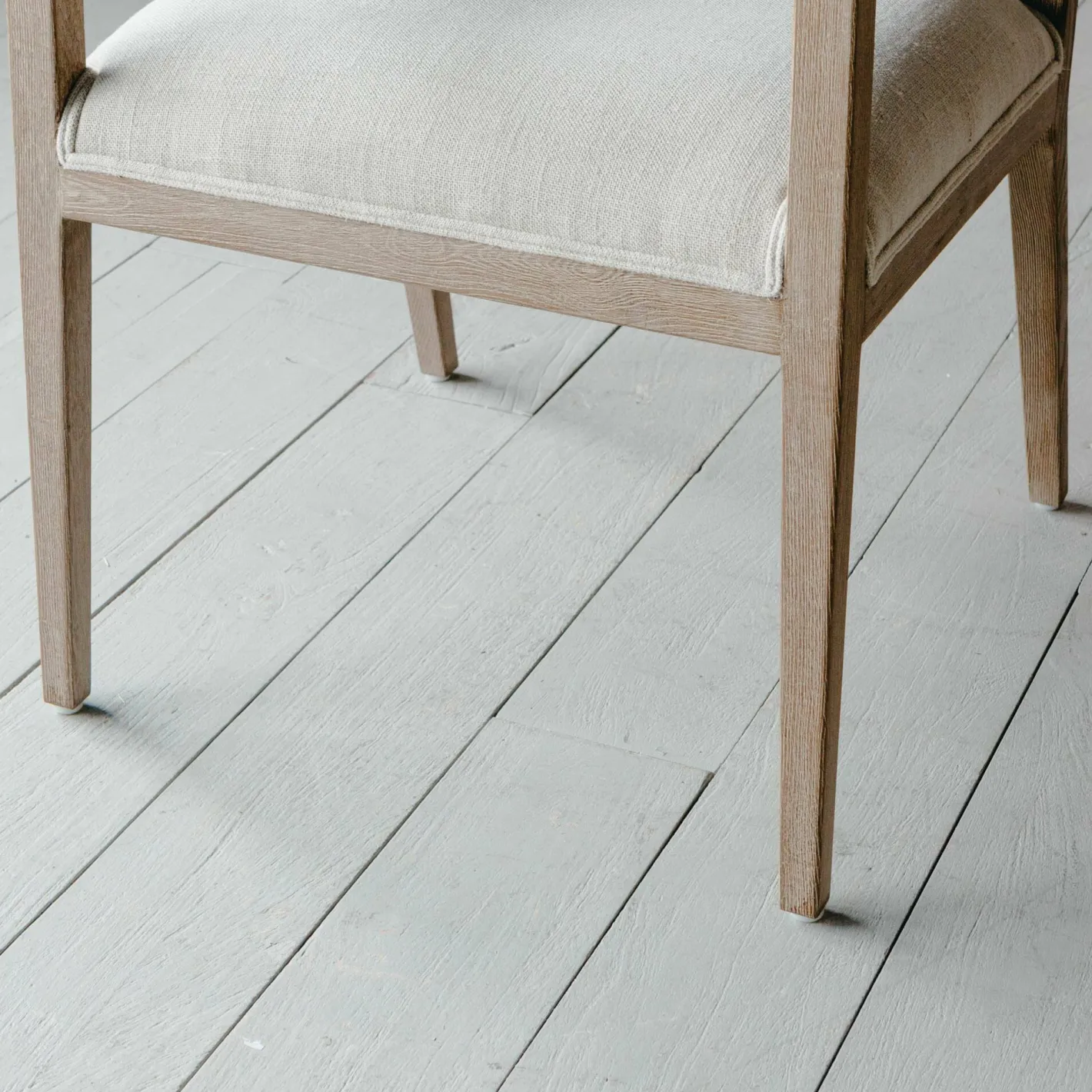 Graham & Green Armchairs<Abacus Linen Armchair