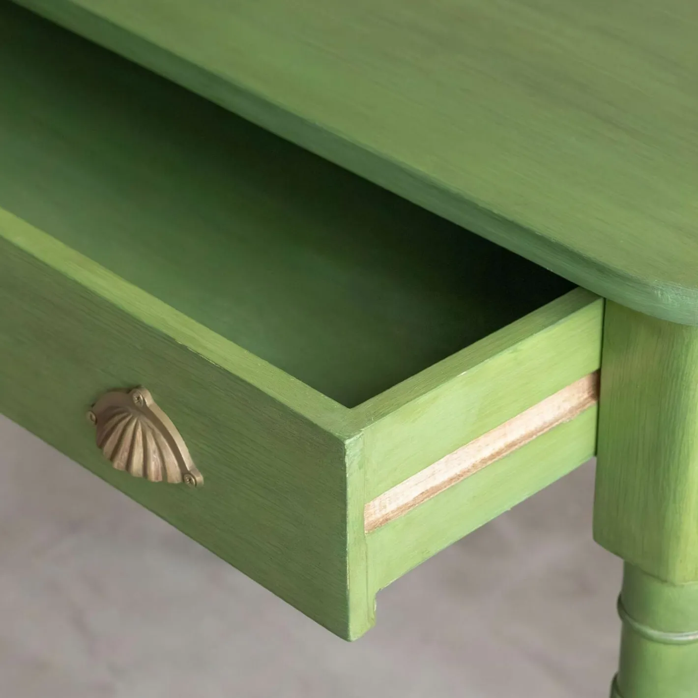 Graham & Green Dressing Tables & Stools|Dressing Tables & Stools<Alice Green Dressing Table