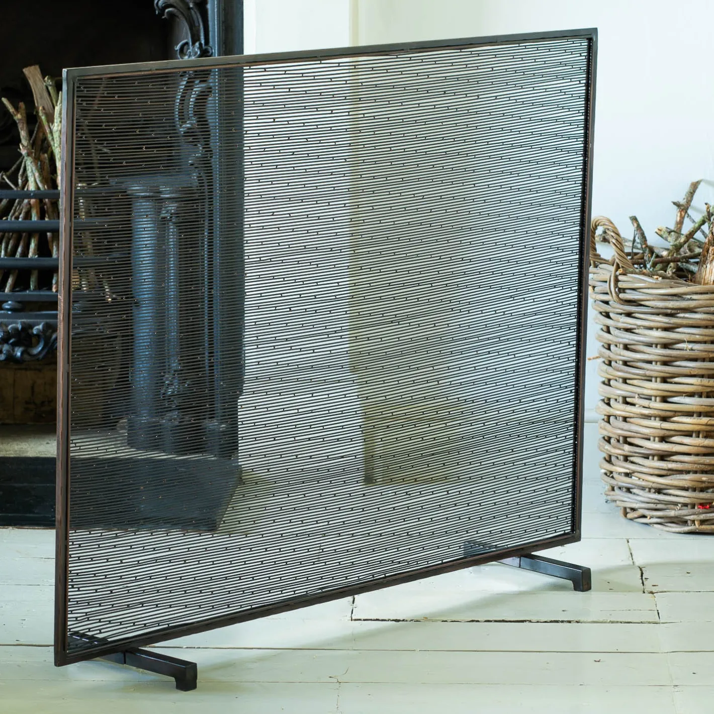 Graham & Green Fireside<Antique Bronze Fire Screen