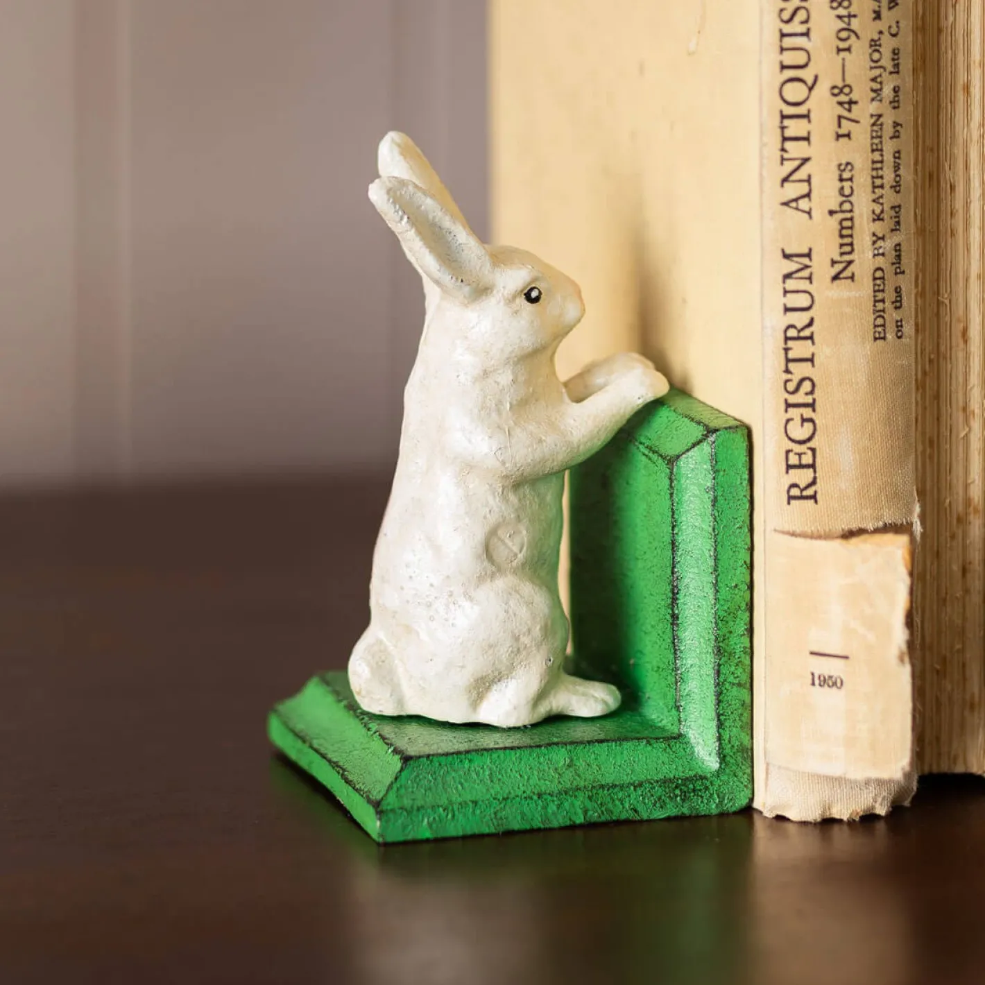Graham & Green Bookends & Paperweights<Antiqued Cast Iron White Rabbit Bookends