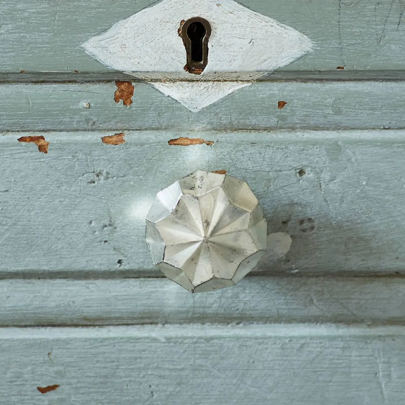 Graham & Green Knobs & Handles<Antiqued Silver Round Star Knob