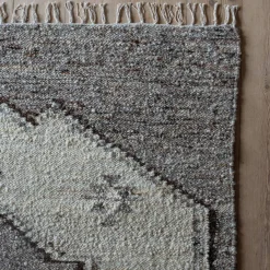Graham & Green Rugs & Runners<Asher Wool Rug 160 x 230cm