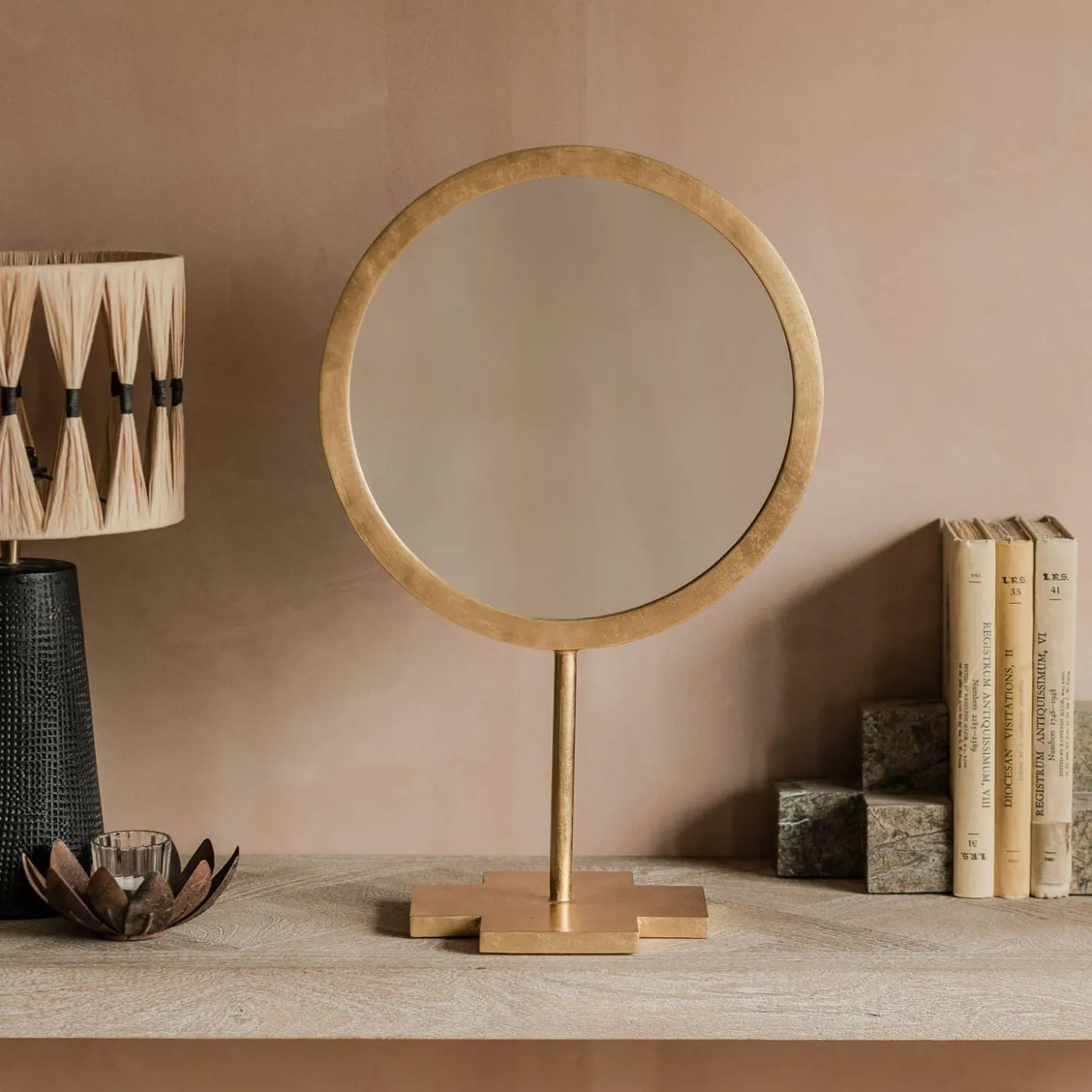 Graham & Green Table Mirrors<Berti Gold Table Mirror