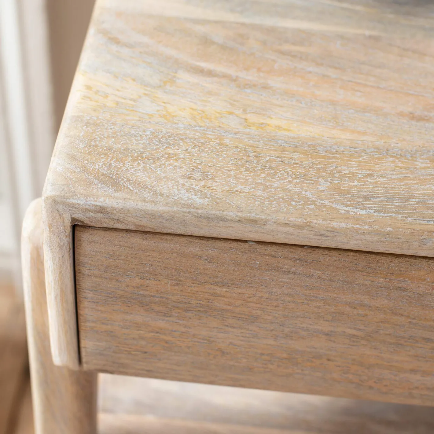 Graham & Green Bedside Tables<Berty Bedside Table