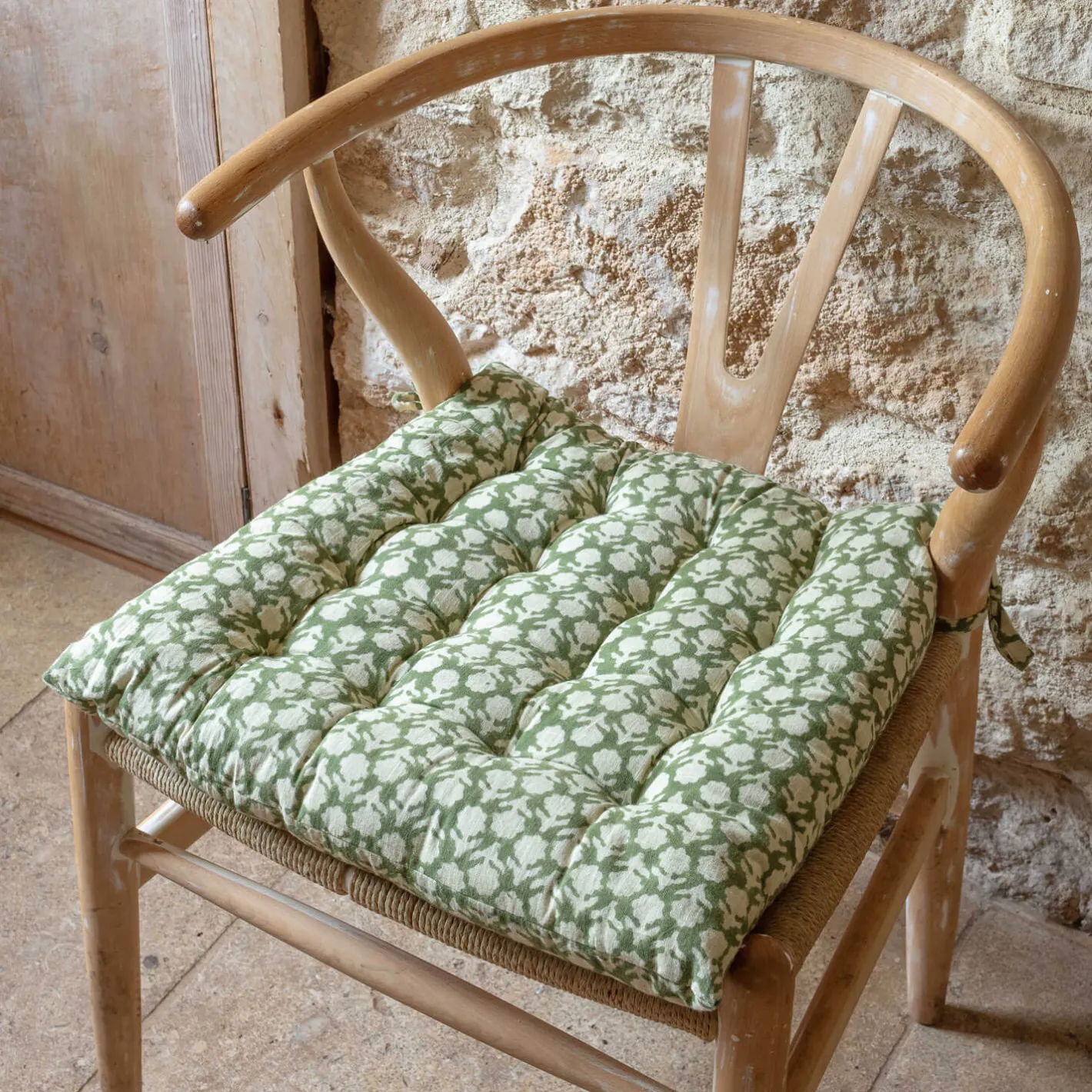 Graham & Green Seat Pads & Bed Rolls|Seat Pads & Bed Rolls<Block Printed Floral Seat Pads