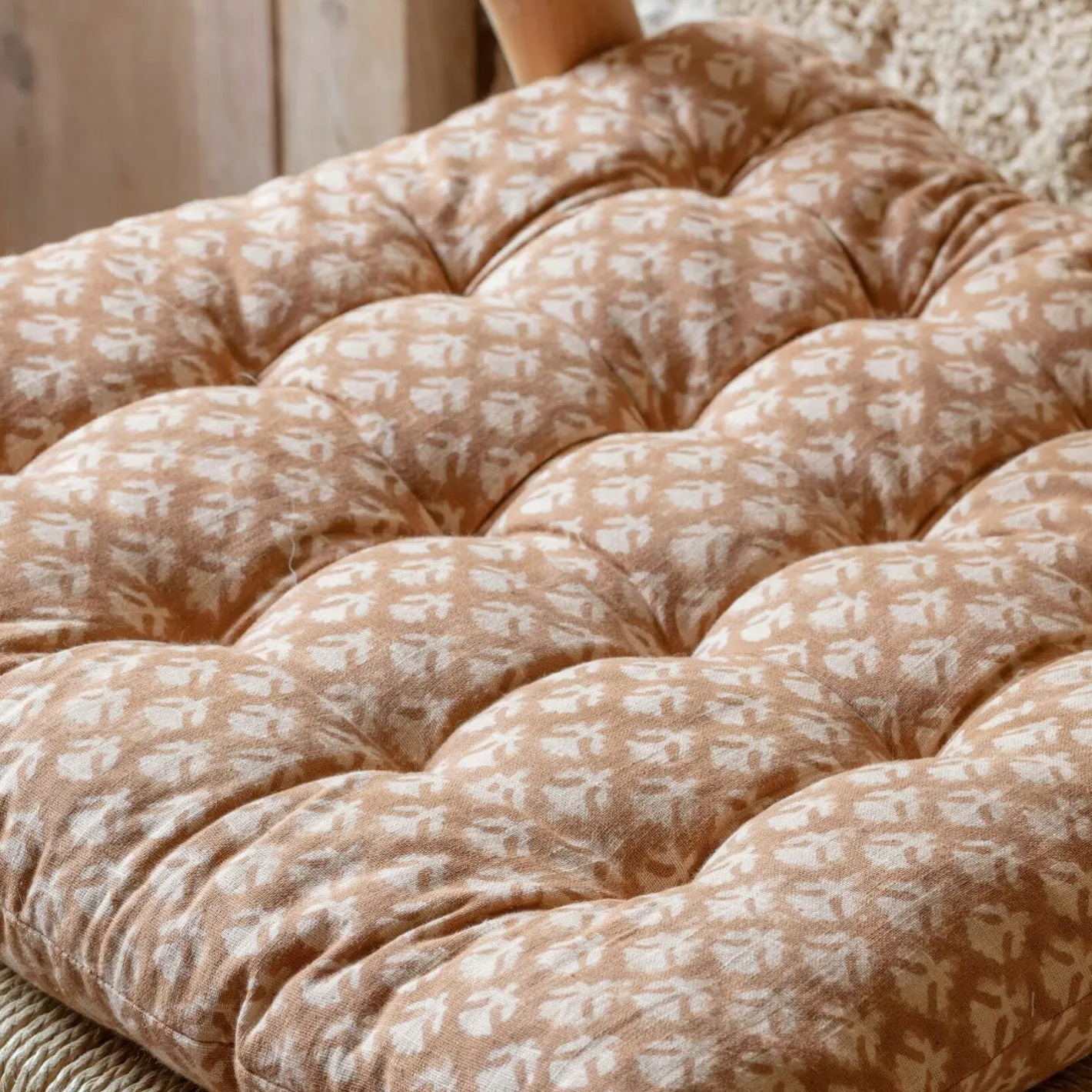 Graham & Green Seat Pads & Bed Rolls|Seat Pads & Bed Rolls<Block Printed Floral Seat Pads