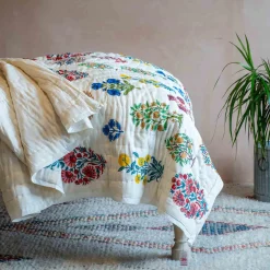 Graham & Green Quilts & Bedding<Bloom Floral Block Printed King Size Quilt