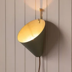 Graham & Green Wall Lights & Sconces<Chilton Lichen Green Wall Light