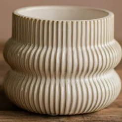 Graham & Green Vases & Plant Pots<Distressed White Fluted Plant Pots