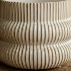 Graham & Green Vases & Plant Pots<Distressed White Fluted Plant Pots