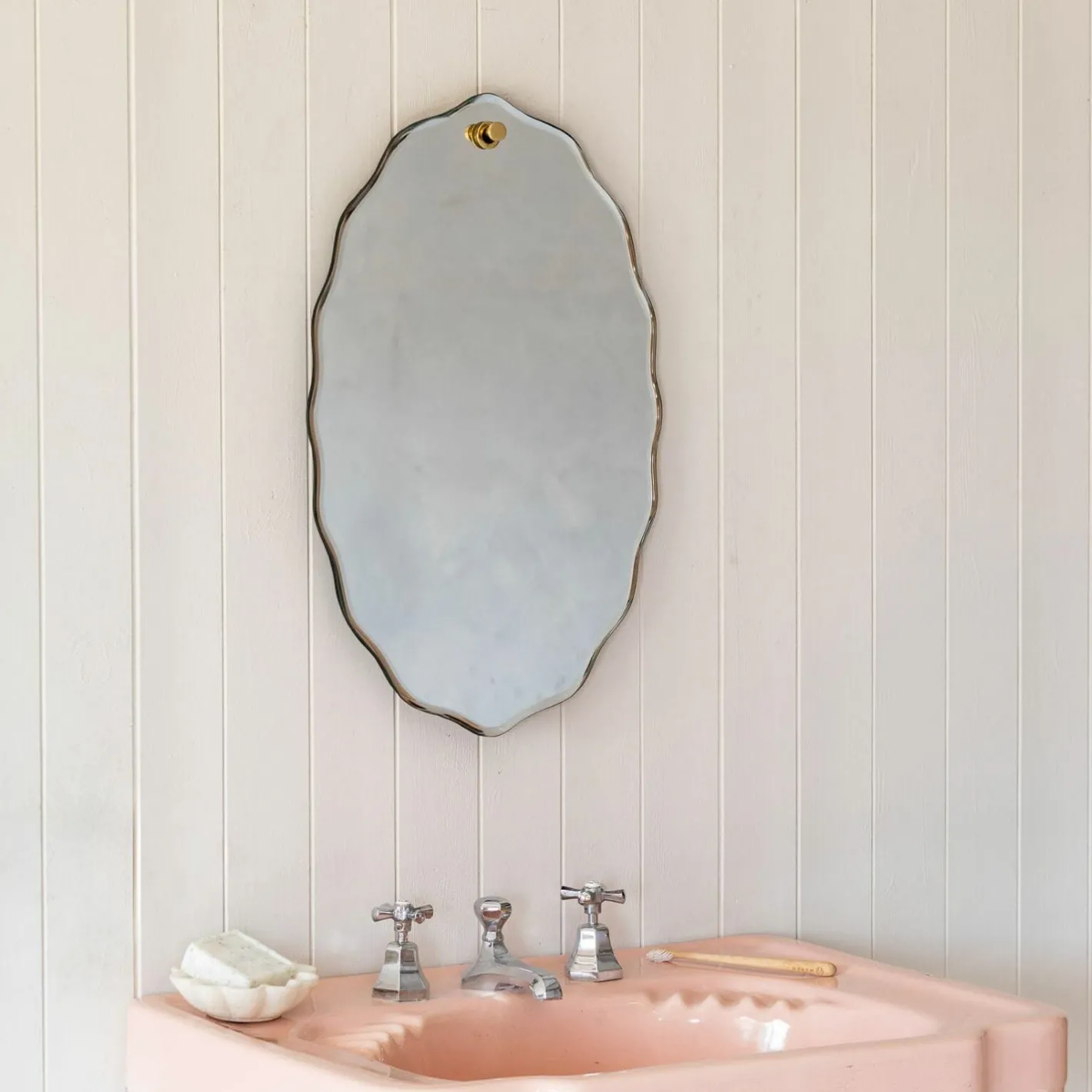 Graham & Green Bathroom Mirrors|Bathroom Mirrors<Durley Scalloped Oval Wall Mirror