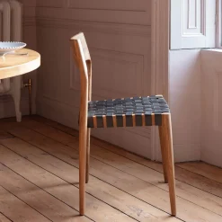 Graham & Green Dining Chairs<Everly Black Leather Chair