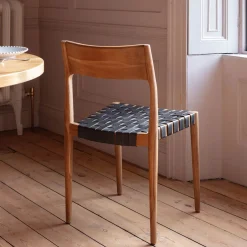 Graham & Green Dining Chairs<Everly Black Leather Chair