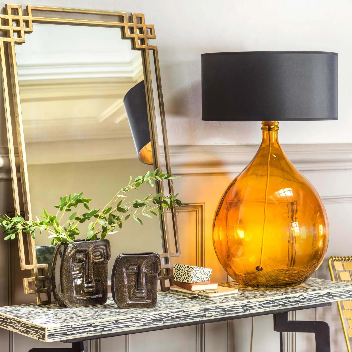 Graham & Green Table Lamps<Extra Large Round Amber Glass Lamp