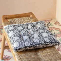 Graham & Green Seat Pads & Bed Rolls|Seat Pads & Bed Rolls<Floral Block Printed Seat Pads