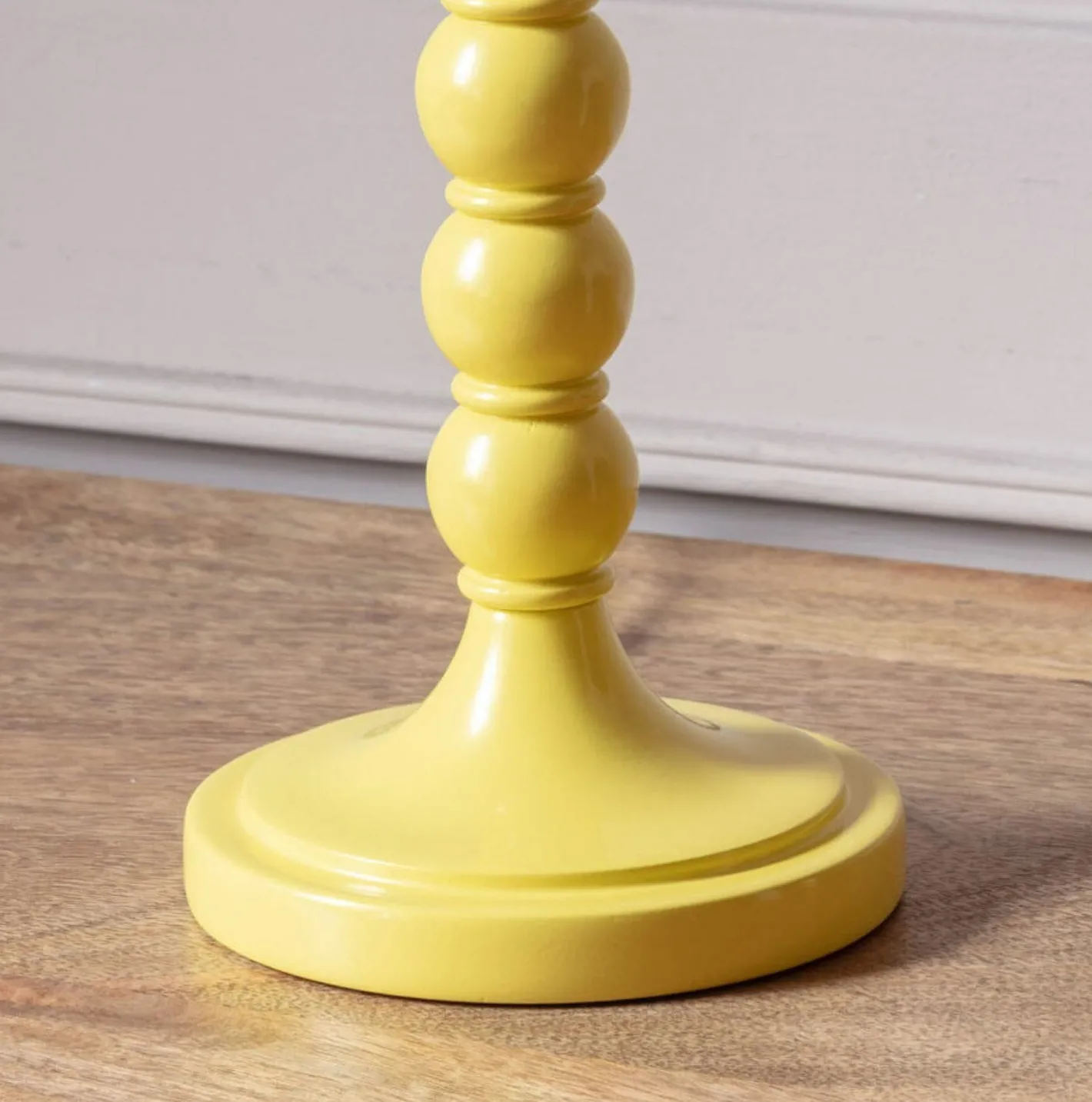 Graham & Green Table Lamps<Freya Yellow Table Lamp