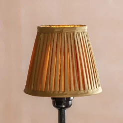 Graham & Green Lamp Shades<Gold Pleated Lamp Shade