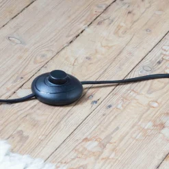 Graham & Green Floor Lamps<Jax Black Wood Floor Lamp