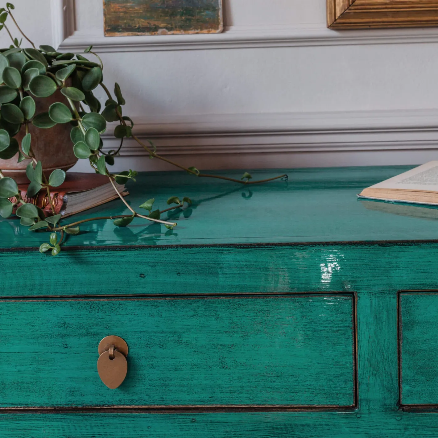 Graham & Green Sideboards & Tv Stands<Leshan Four Door Three Drawer Sideboard