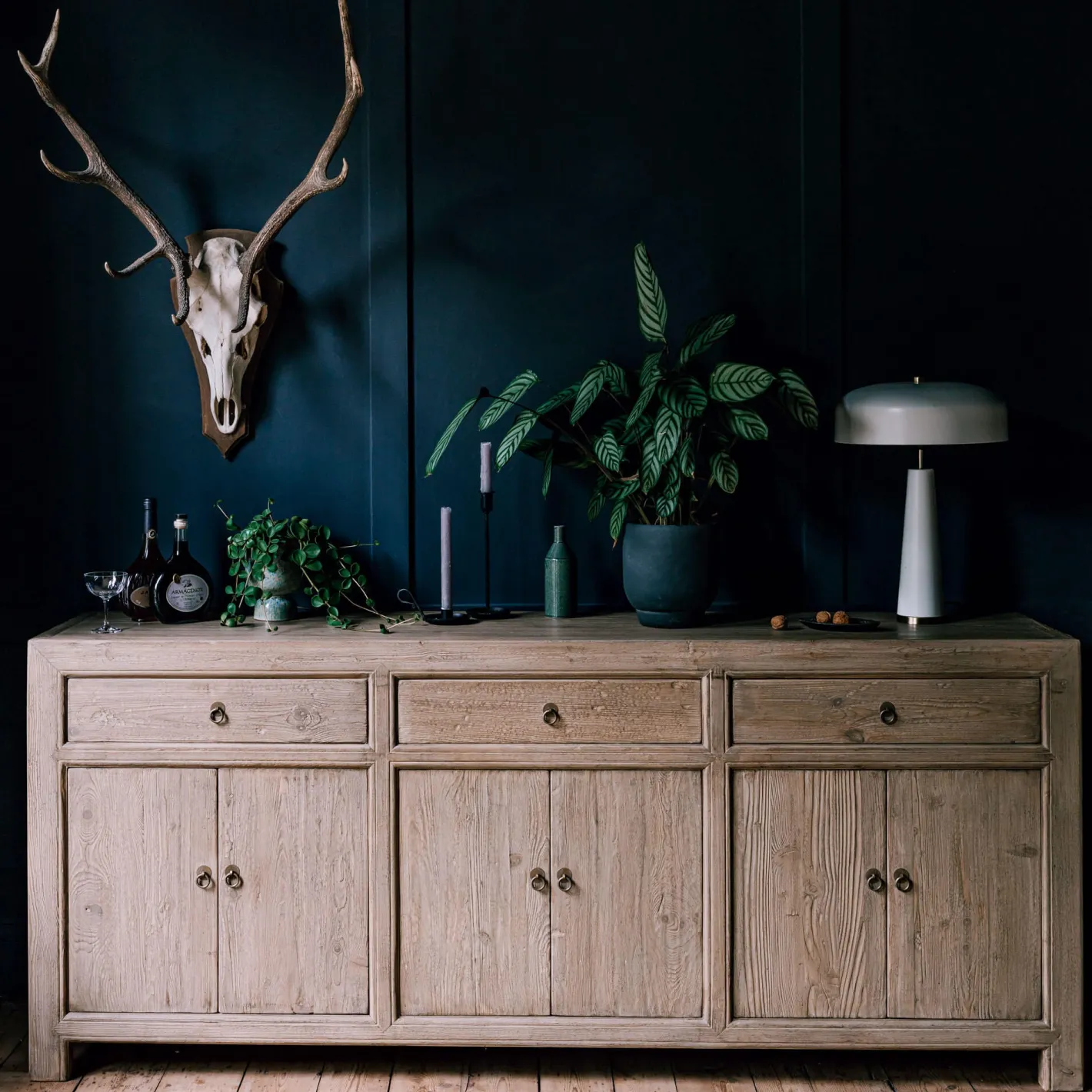 Graham & Green Sideboards & Tv Stands<Leshan Six Door Three Drawer Sideboard