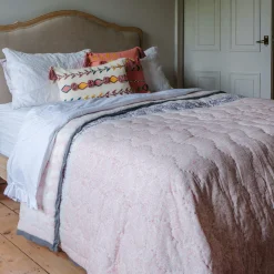 Graham & Green Quilts & Bedding<Lucinda Hand Printed Quilts