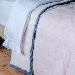 Graham & Green Quilts & Bedding<Lucinda Hand Printed Quilts