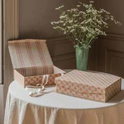 Graham & Green Decorative Accessories<Natural Flower Decorative Box - Small
