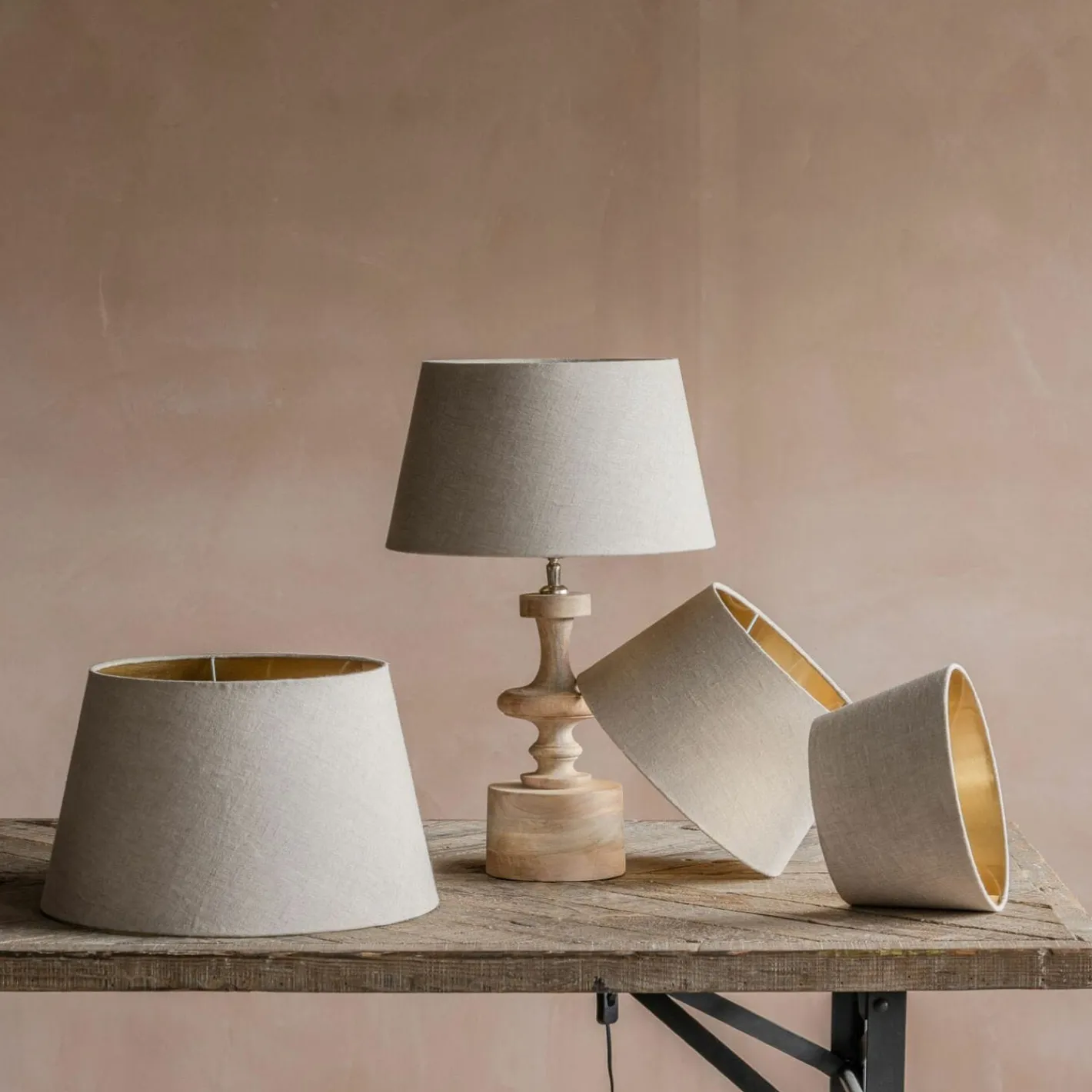 Graham & Green Lamp Shades<Natural Linen and Gold Straight Empire Lamp Shades