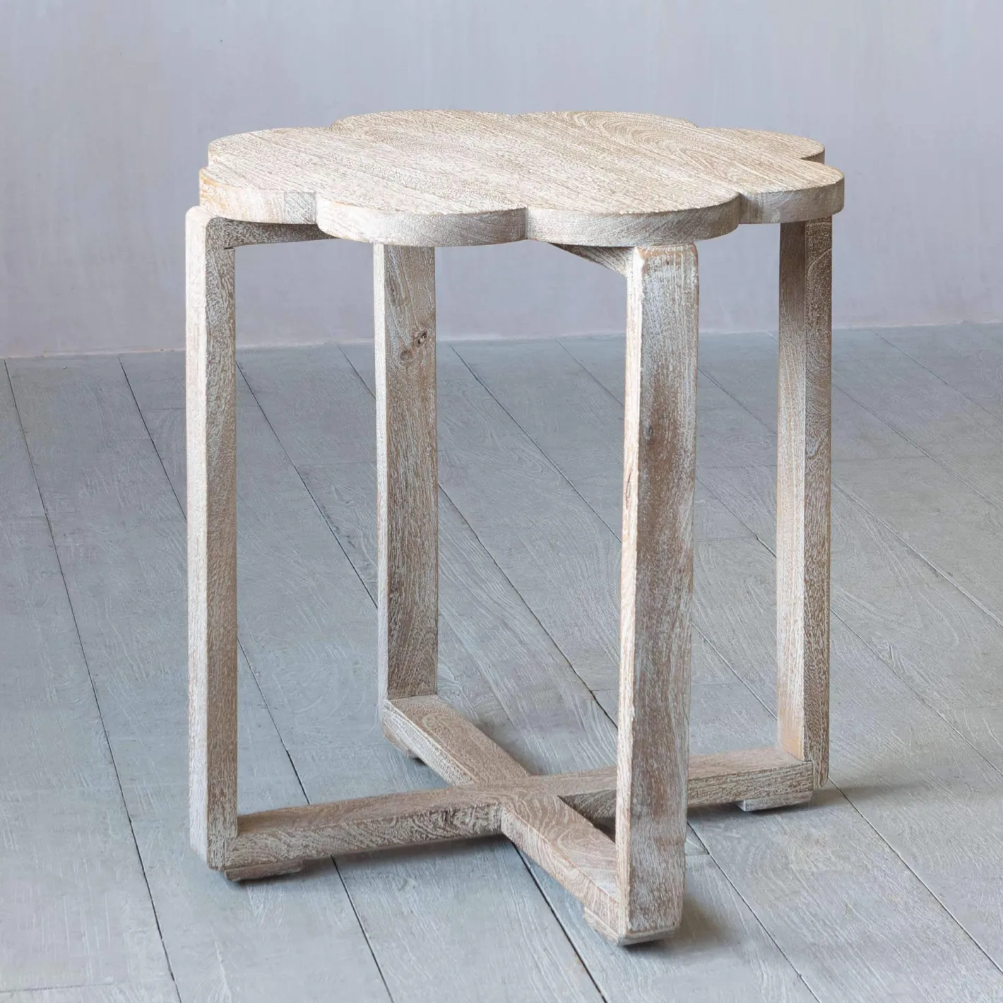 Graham & Green Side Tables<Natural Scallop Side Table