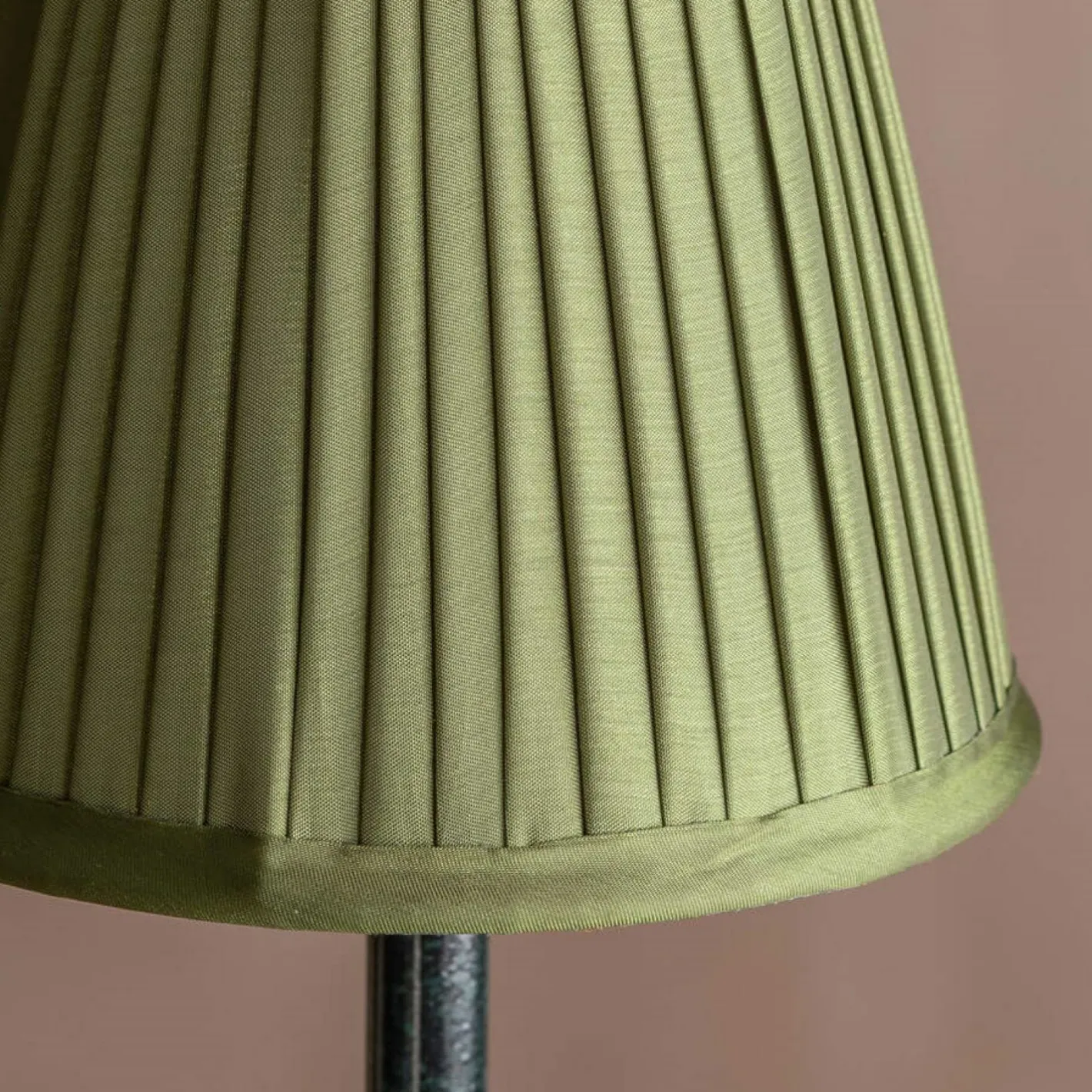 Graham & Green Lamp Shades<Olive Green Pleated Lamp Shade
