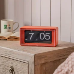 Graham & Green Clocks<Orange Boxed Retro Flip Clock