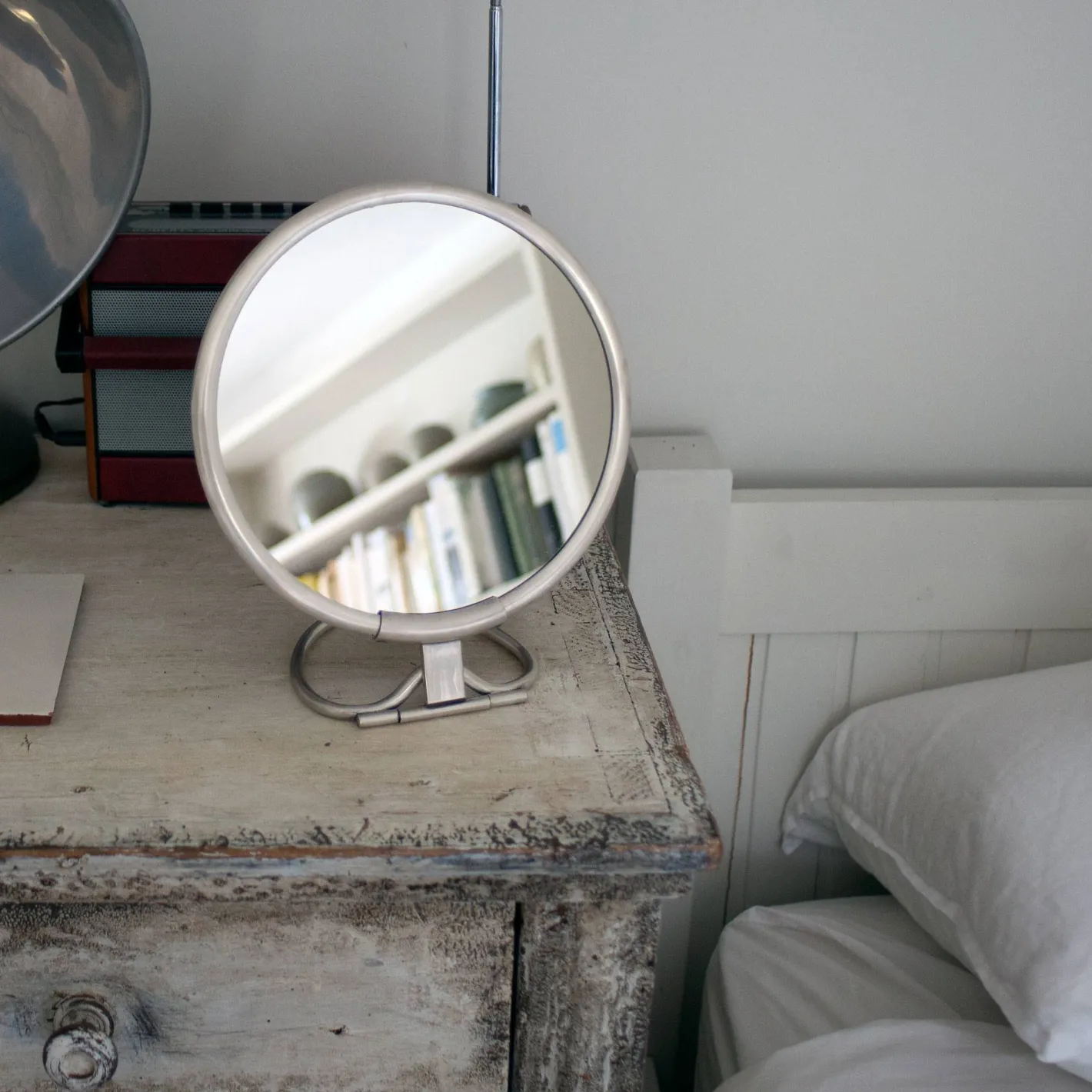 Graham & Green Bathroom Mirrors|Bathroom Mirrors<Otto Round Vanity Mirrors with Handle