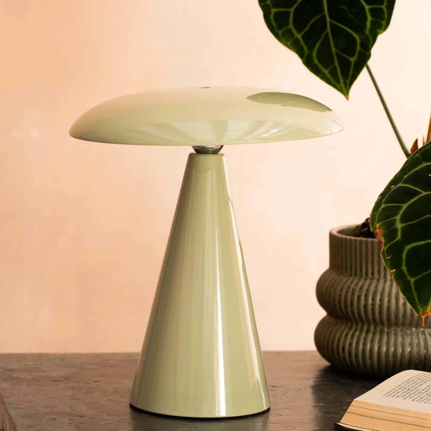 Graham & Green Table Lamps<Phoebe LED Angled Table Lamp