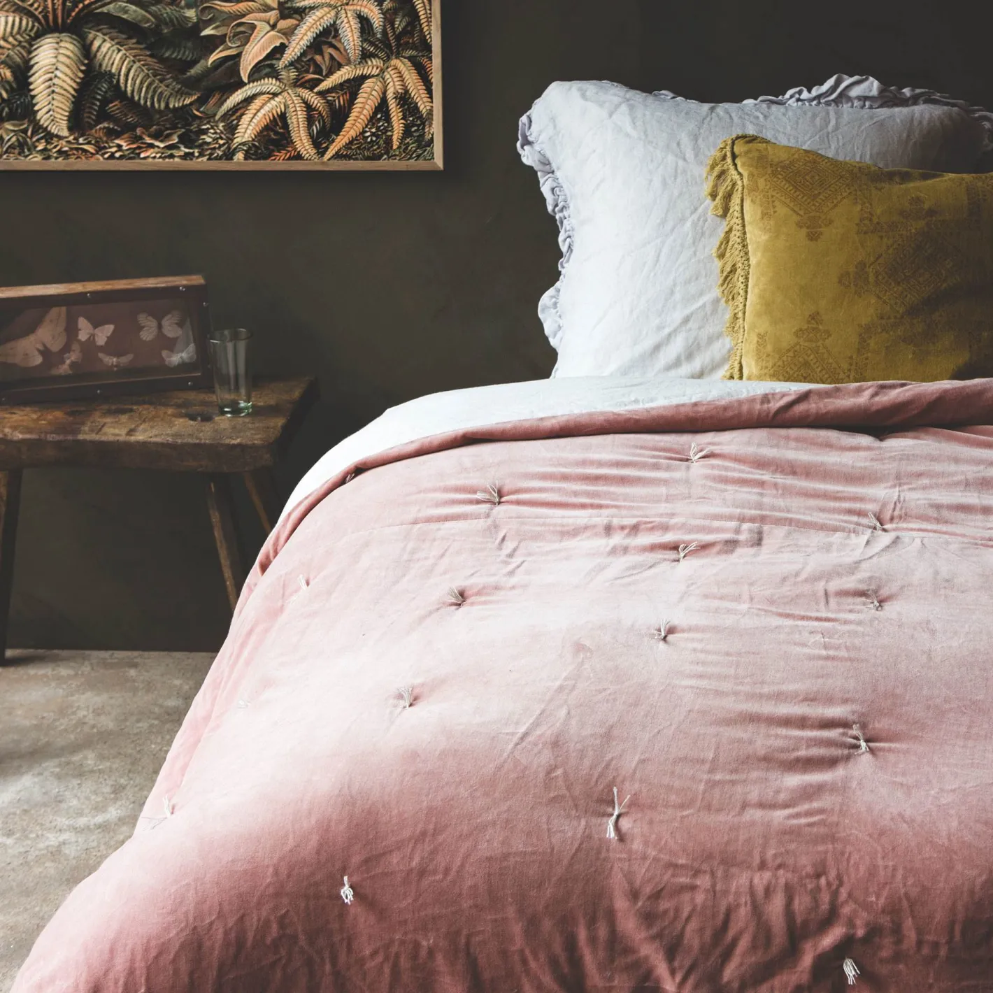 Graham & Green Quilts & Bedding<Rose Velvet Pebble Quilts