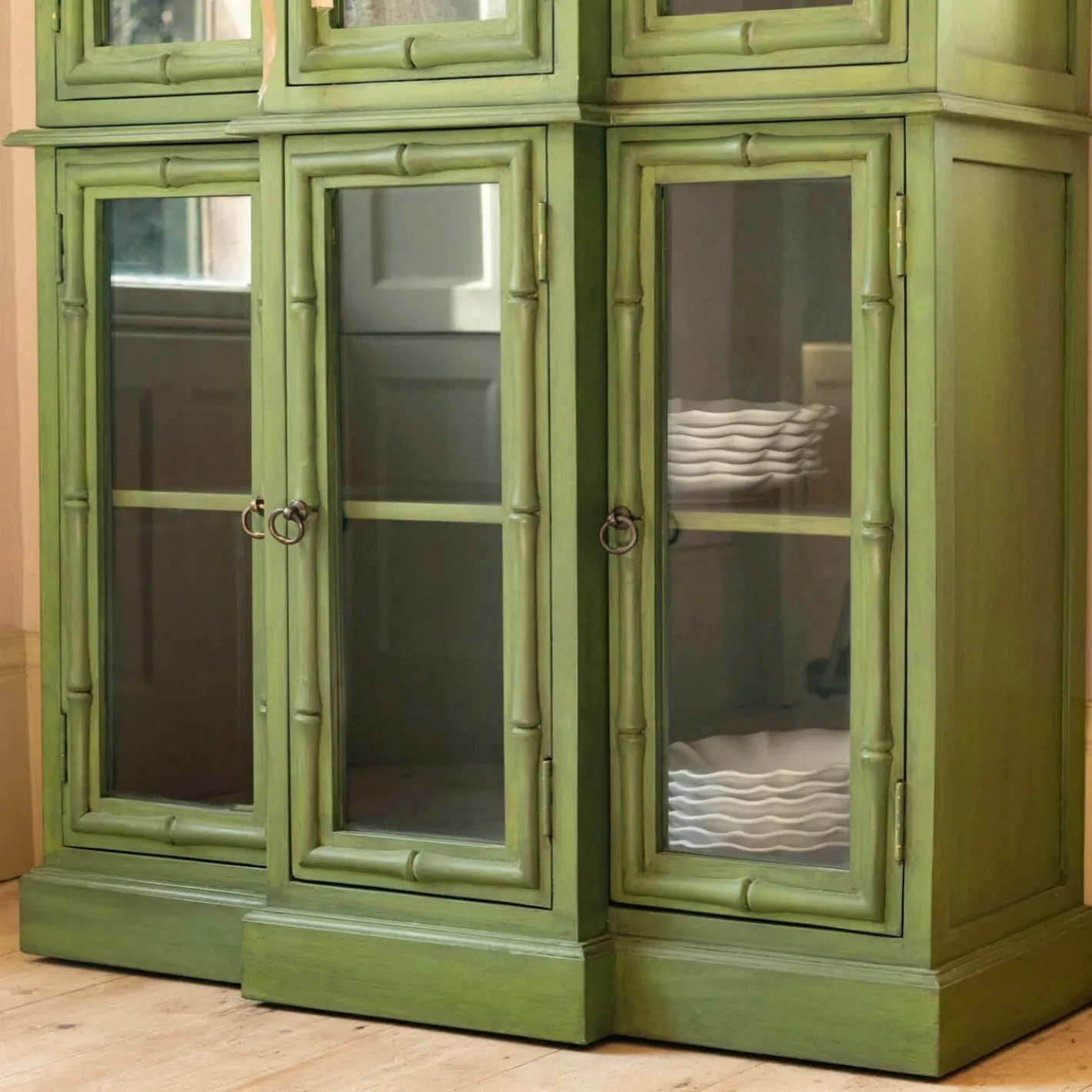 Graham & Green Cabinets & Cupboards<Saba Green Cabinet