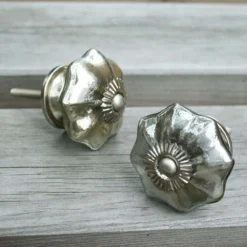Graham & Green Knobs & Handles<Silver Glass Melon Shaped Knob