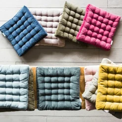 Graham & Green Seat Pads & Bed Rolls|Seat Pads & Bed Rolls<Square Velvet Seat Pads