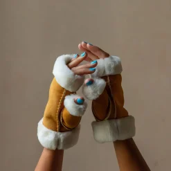 Graham & Green Loungewear<Tan Fingerless Mittens