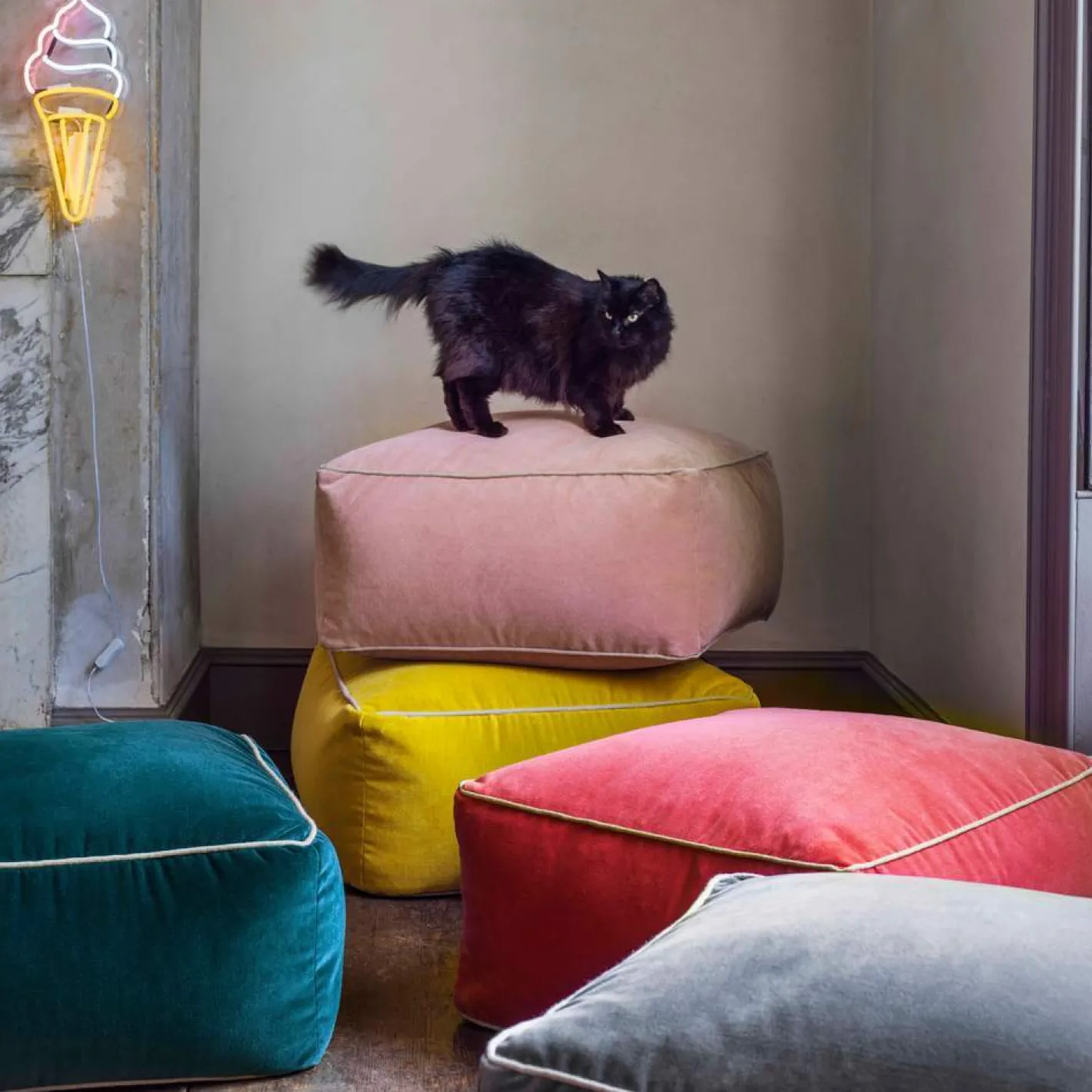 Graham & Green Pouffes & Beanbags|Pouffes & Bean Bags<Velvet Pouffes