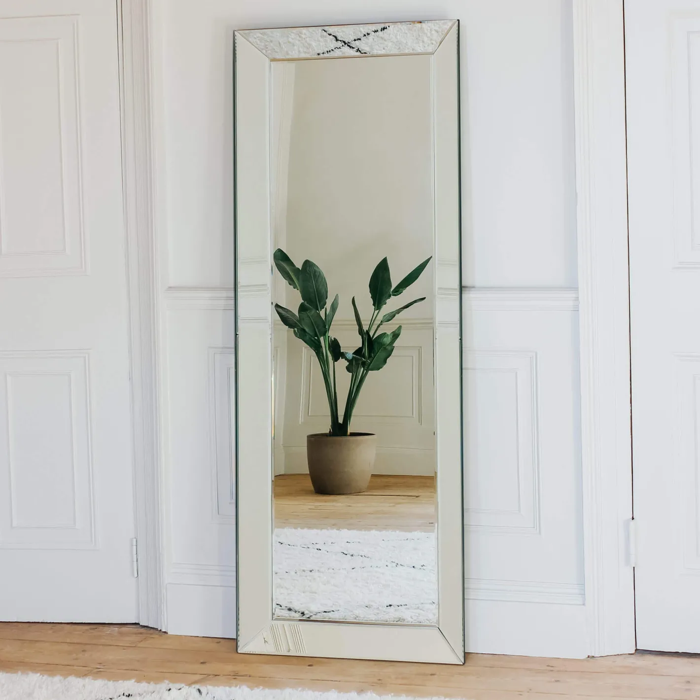 Graham & Green Floor Standing Mirrors|Rectangular Mirrors<Venetian Floor Mirror