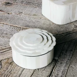 Graham & Green Decorative Accessories<White Daisy Round Bone Box