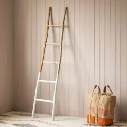 Graham & Green Bathroom Accessories|Household Storage<White Dipped Wooden Ladder
