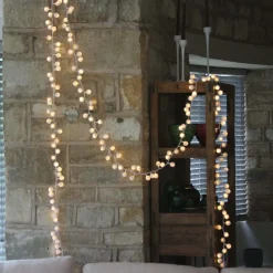 Graham & Green String Lights<White Pom Pom Garland