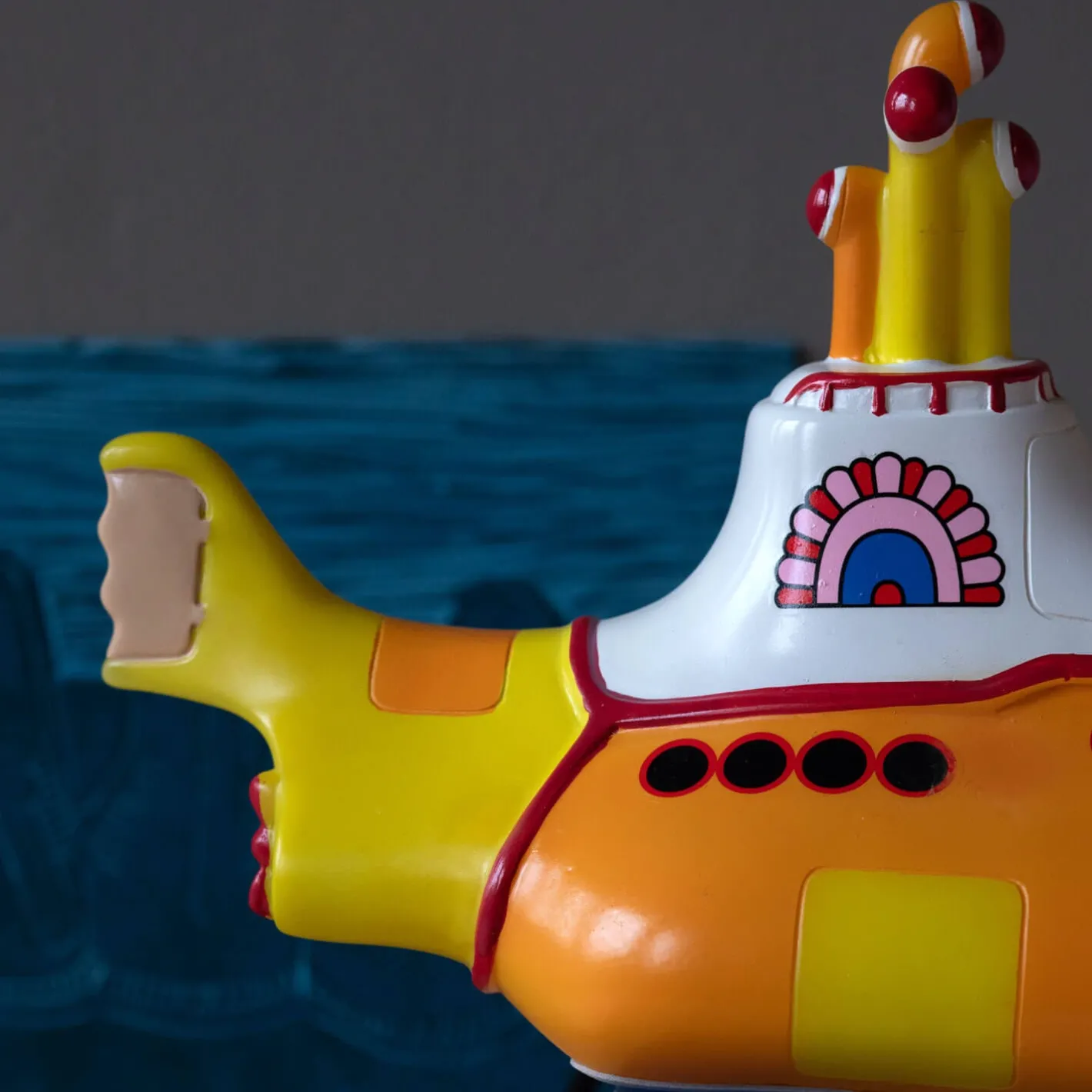 Graham & Green Table Lamps<Yellow Submarine Night Light Lamp