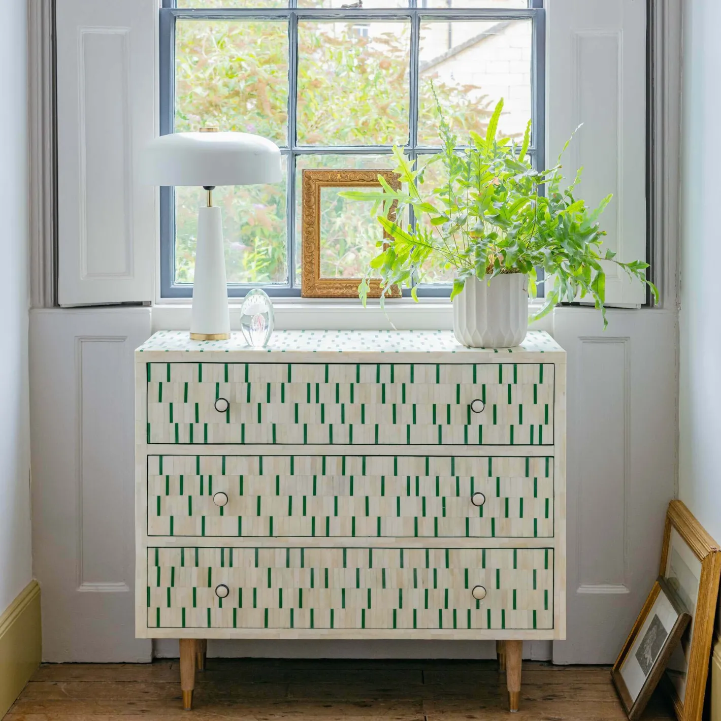 Graham & Green Chests Of Drawers|Chests Of Drawers<Zarina Green Stripe Bone Inlay Chest of Drawers